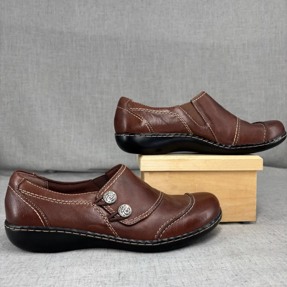 Clarks Bendables Ashland‎ Alpine Brown Leather Slip On Loafers Women's Size 9
